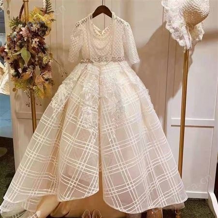 女童主持蓬蓬裙公主裙拖尾纱裙出租