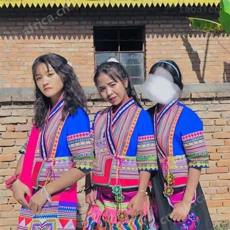 男士民族合唱服装