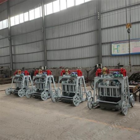 小型水泥砖机磨具 多用途移动水泥砖机 全自动3-15液压砖机