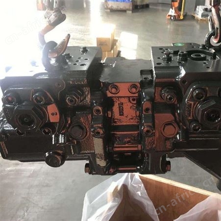 小松挖掘机PC200-7液压泵708-2L-00300