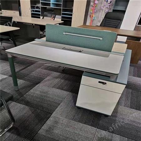 定制屏风工位组合 职员工位组合桌椅 旭峰家具 现货供应上门定制