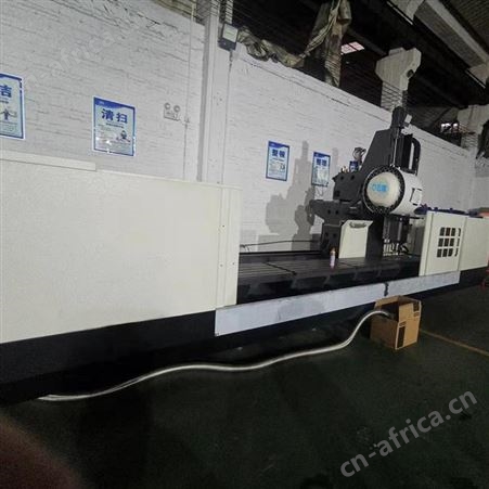 云雕铝合金门窗金属加工中心设备，佛山伺服翻转钻攻一体机