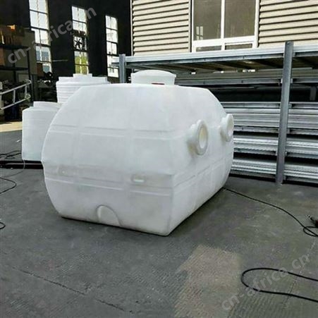 钢联建 塑料运输桶3.5吨 塑料水箱厂家 塑料运输储罐欢迎
