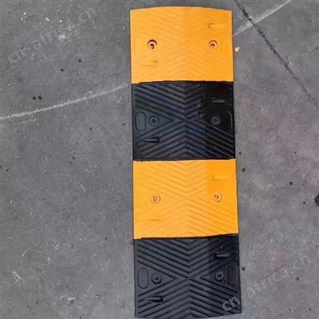 哈尔滨减速带_橡胶护角_道路减速带