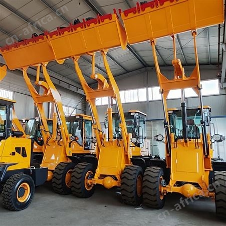 SJ-装载机铲车装载机 小型四驱柴油推土推沙 农用畜牧抓草机 松嘉