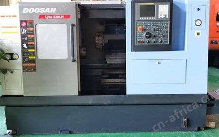 出售Lynx220LM韩国斗山车铣复合二手加工中心
