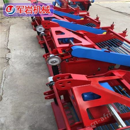 红薯收获机 地瓜收获机 手扶拖拉机带土豆收获机 土豆地蛋收获机 青州市军岩机械直销